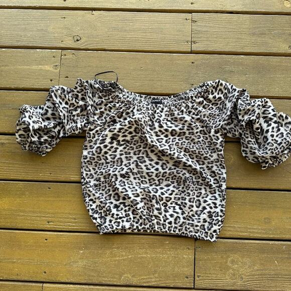 NWT Express Cheetah Ruffle Sleeve Cropped Top - Picture 1 of 4